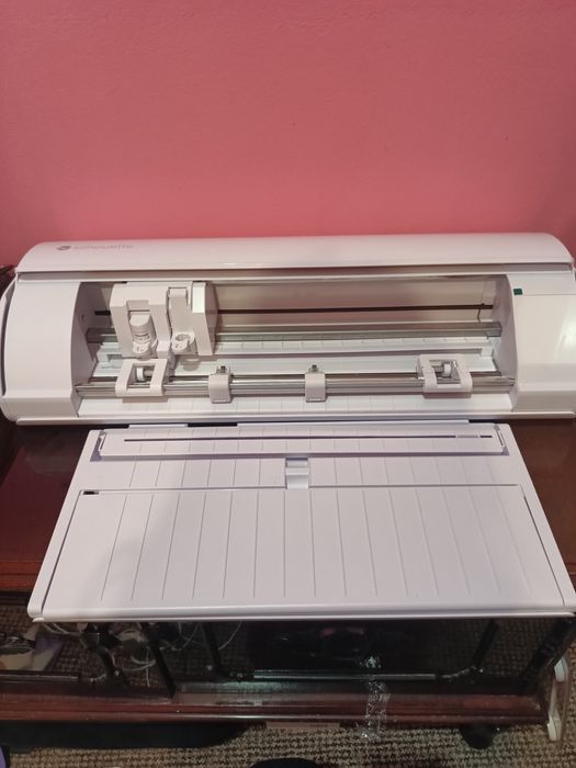 Режещ плотер Silhouette cameo 5 ПОЧТИ НОВ