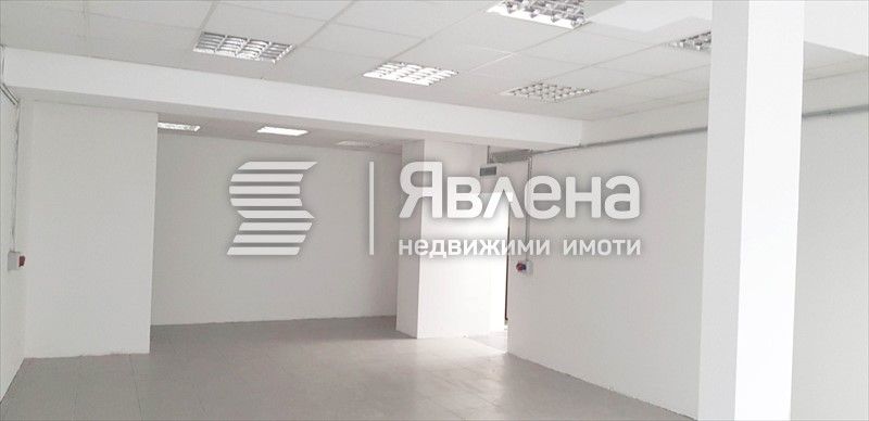 Продава се Офис в Варна, Трошево - 248 кв.м за 1210 €/кв.м - Снимка #1