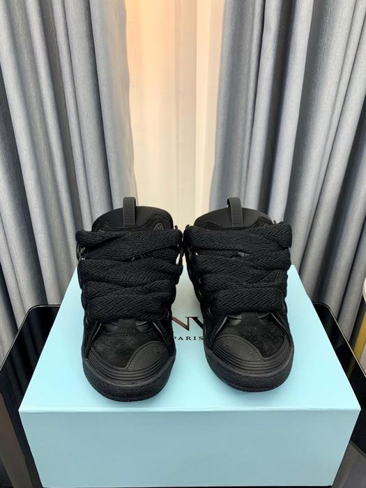 Lanvin Curb “Black”