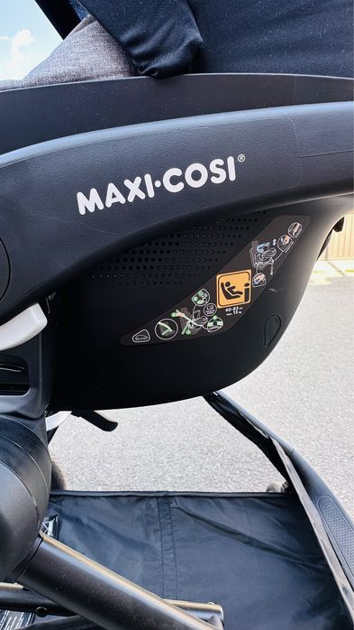 Carucior bebe Maxi Cosi Zelia S Trio