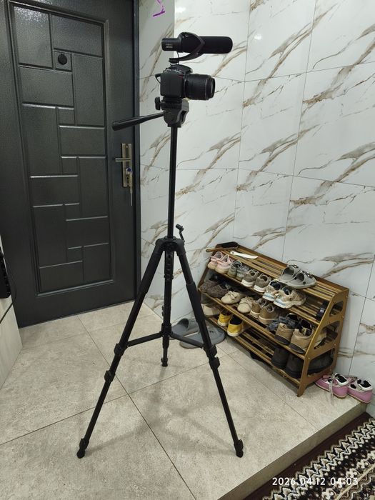 Nikon D3100 Камера, Микрафон, Штатив, Стабилизатор