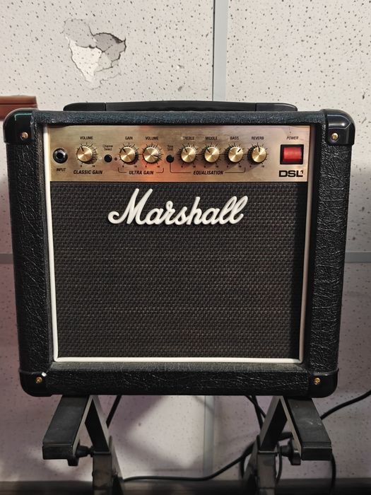 Комбоусилитель Marshall DSL1CR