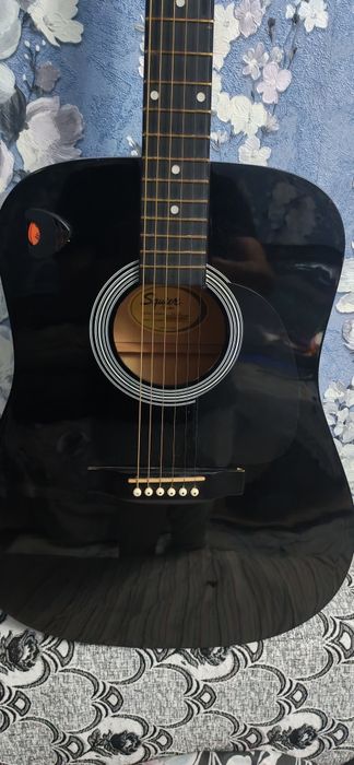 Продам гитару  Fender Sgueir