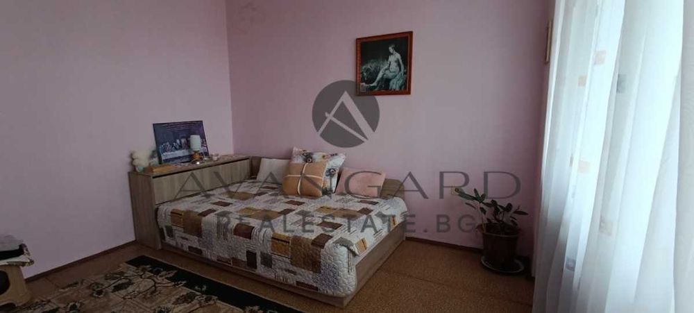 оф.25549 Тристаен с четири отделни стаи/ Торо Гранде