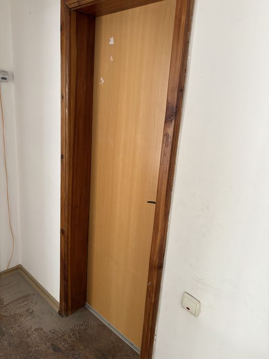 Usi de interior de vanzare