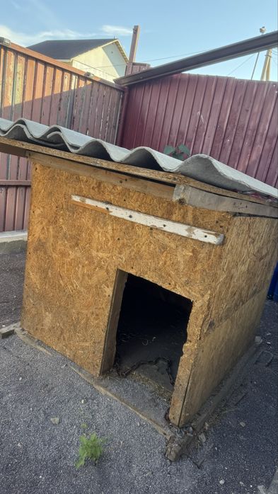 Продам будку для крупной собаки