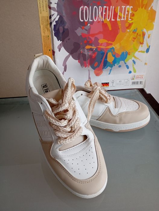 Дамски Маратонки