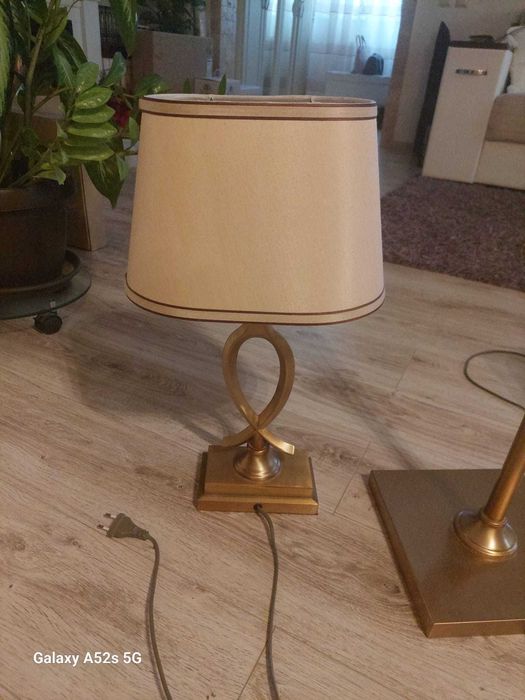 Vând set 2 lămpi și un lampadar