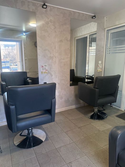 Сдам кресло  мастеру кератина! Район Ивушка