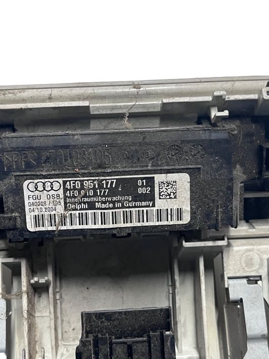 Plafoniera Audi A6/S6 Iii Saloon 4F2, C6 2004 - 2011 4F0951177