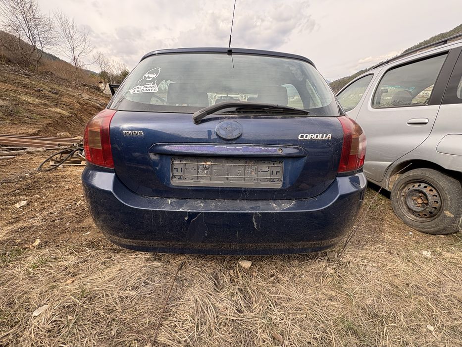 Тойота корола НА ЧАСТИ