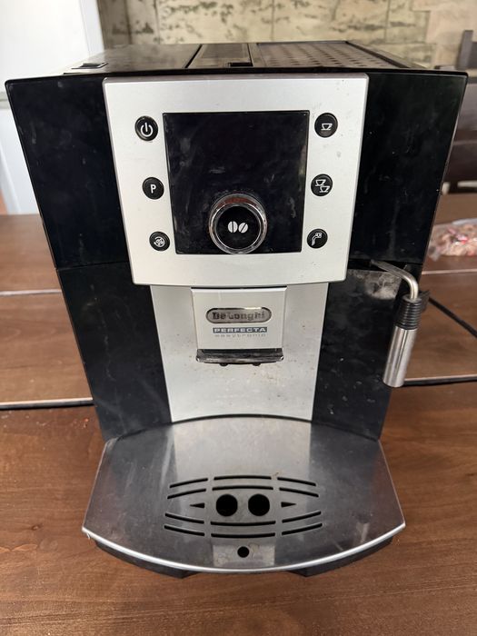 Кафемашина робот Delonghi