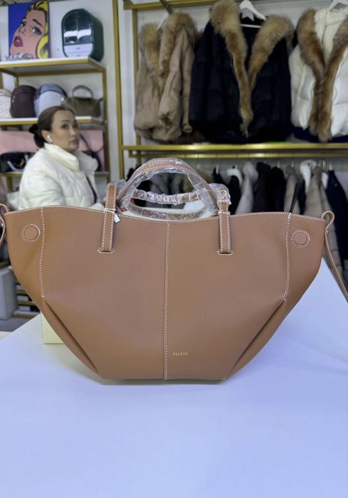 продается женские вещи