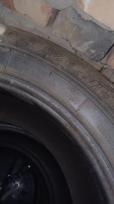 Шины зимний R16 215/60