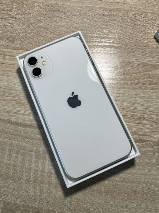 IPhone 11 128gb в идеальном состоянии