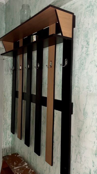 Продается вешалка