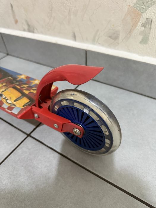 Trotineta copii Mondo 2 roti Cars