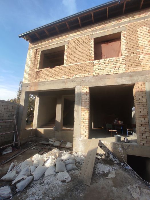 Охунбобоевда. Олмазор тумани