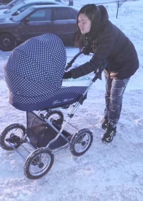 Коляска  демисезонная б/у