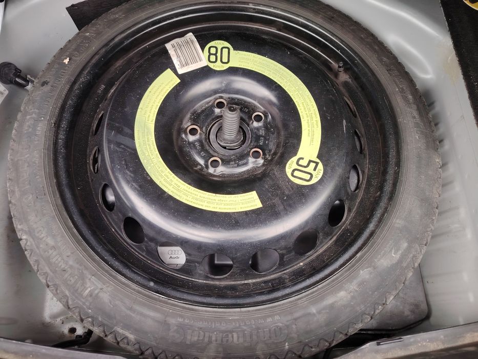 Комплект патерица 19 цола крик ключ кука отвертка VW Audi Skoda Seat