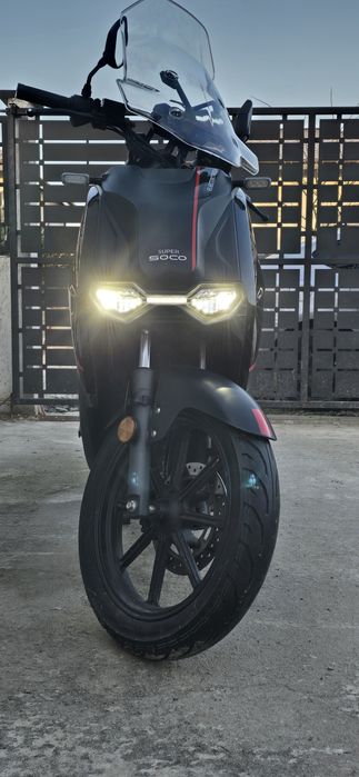 Scuter Electric - Super Soco CPX