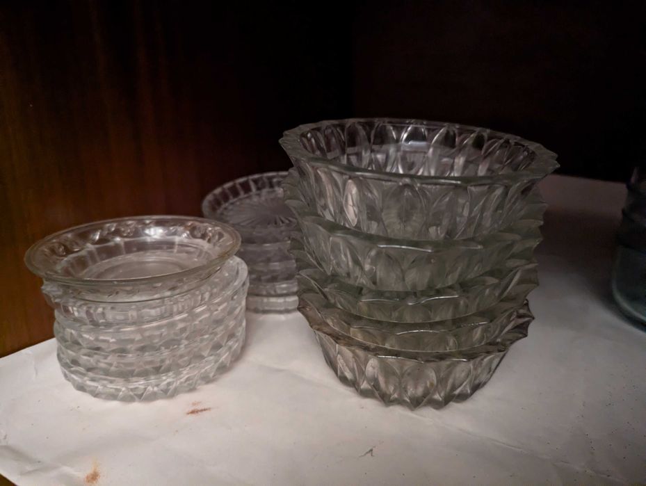 Lot, set tacamuri, farfurii , pahare vintage 1950- 1970