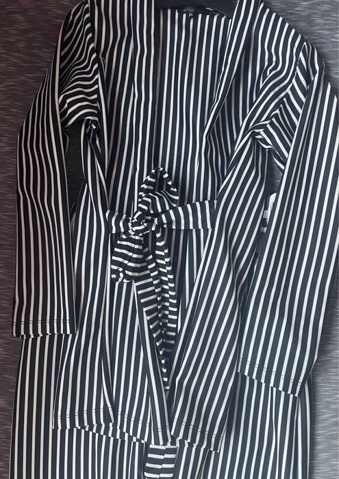 Нов комплект панталон и сако