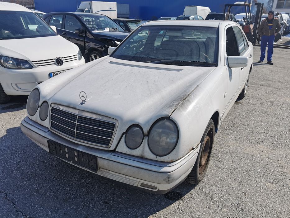 На части w210 E280 4matik 4x4 4х4 E320 мерцедес Mercedes