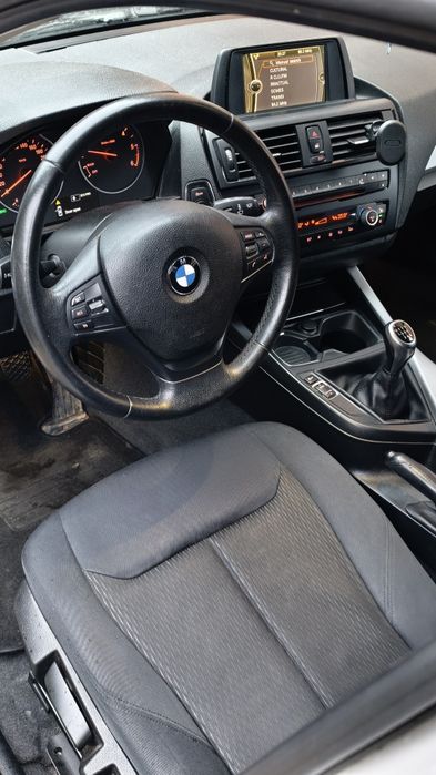BMW SERIA 1,  116 CP