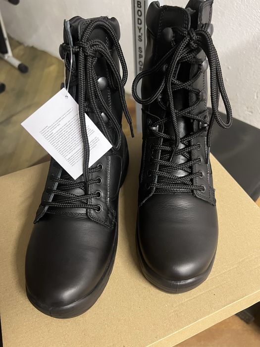 Високи полицейски обувки