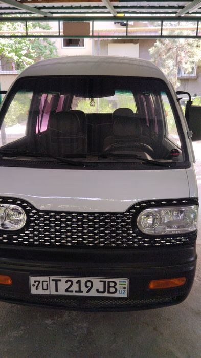 Дамас сотилади 2012 йил