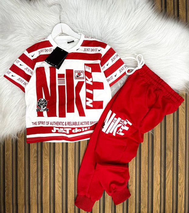 Compleu copii unisex nou