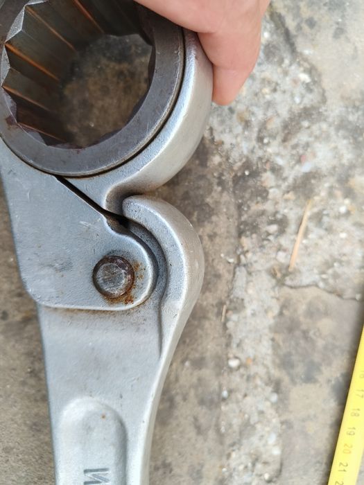 Бърз Ключ,Тресчотка Walter 46