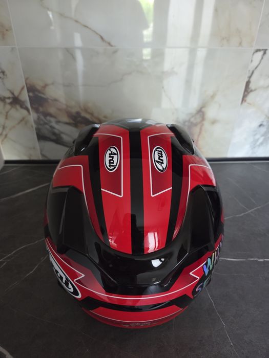 Мото каска Arai. Размер L