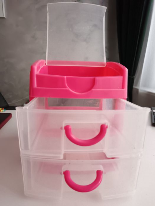 Suport pentru creioane si carioci