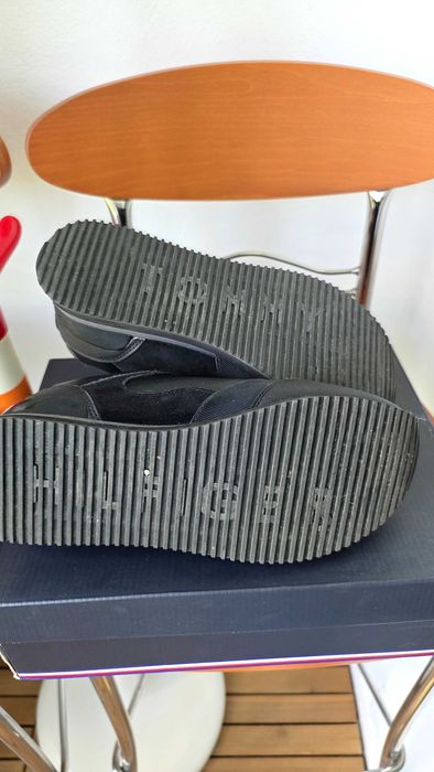 Tommy Hilfiger masura 37