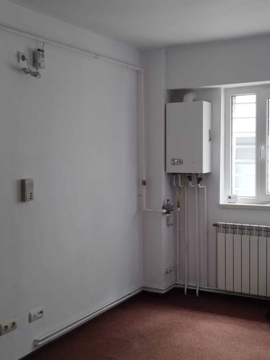 de vânzare apartament la parter situat în Baia Mare la intersectia bulevard Regele Mihai I și strada Cosmonauților