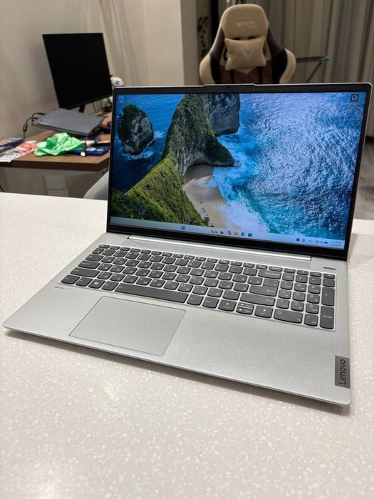 Lenovo IdeaPad 5 15IAL7