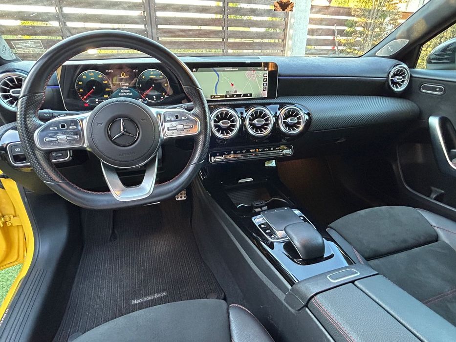 Mercedes Benz A-Class 2020 interior exterior AMG 61.000 km