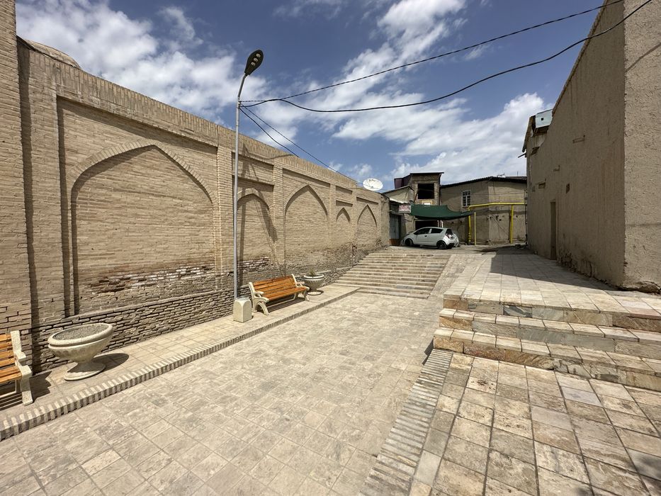 Продается дом в центре старого города. Очень уникальный вариант