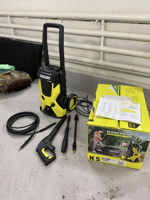 Мойка высокого давления Karcher