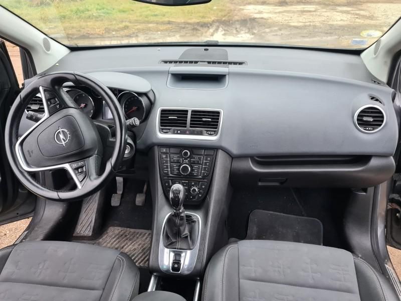 Fuzeta stanga fata Opel Meriva B 1.7 cdti 131 cp A17DTS