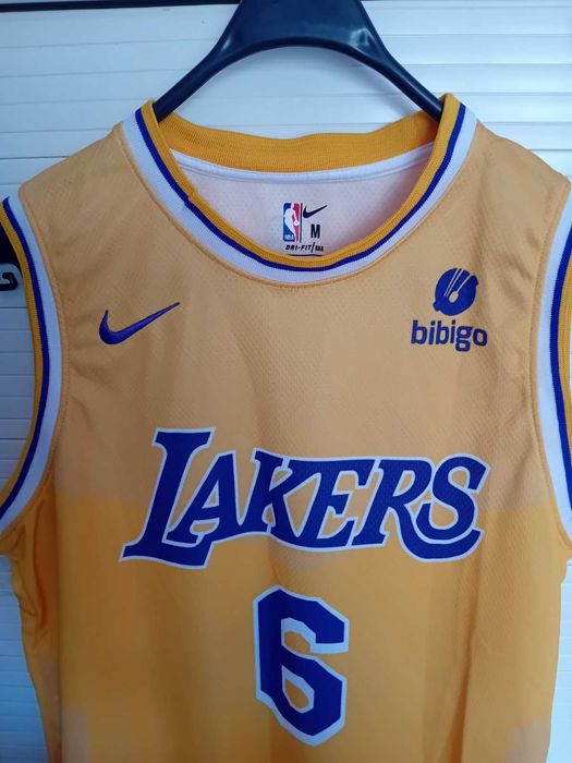 Чисто нов оригинален потник на Los Angelis Lakers - LeBron James