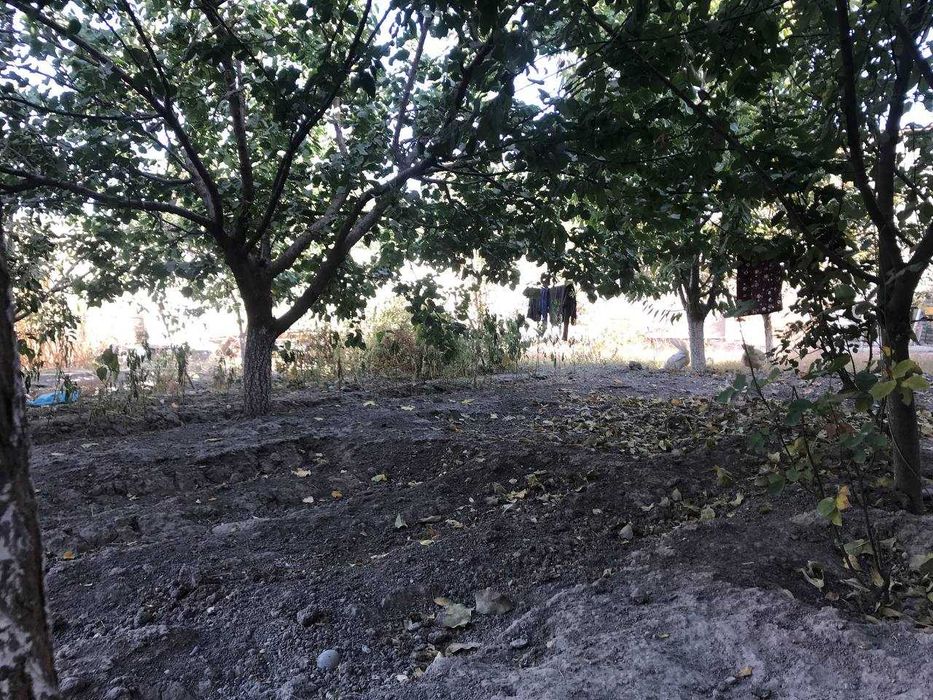 Срочно участок 6 сотых 4 хона сотилади, кредитгаям берилади