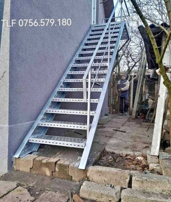 scari metalice zincate
