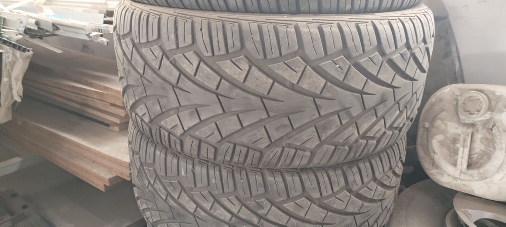 Летни гуми 295-45-20