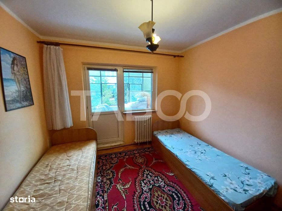 Apartament de vanzare 4 camere 75mp si 2 balcoane Mihai Viteazul Sibiu