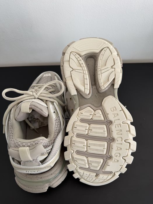 Adidasi BALENCIAGA TRACK calitate superioara marimea 37