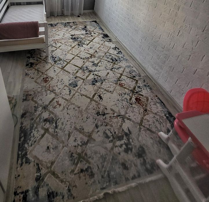 КОВРЫ 2/3  в хорошем состоянии