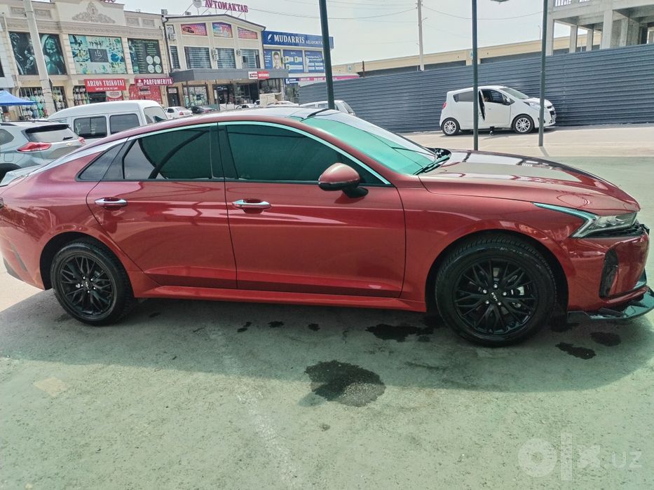 Kia K5 1.5 Turbo Comfort +